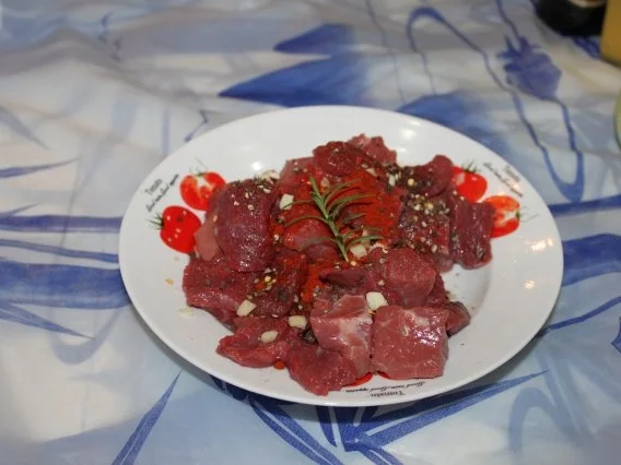 Rezept: Rind schwimmt in Biersoße Bild Nr. 3 Rind schwimmt in Biersoße - Rezept - Bild Nr. 3