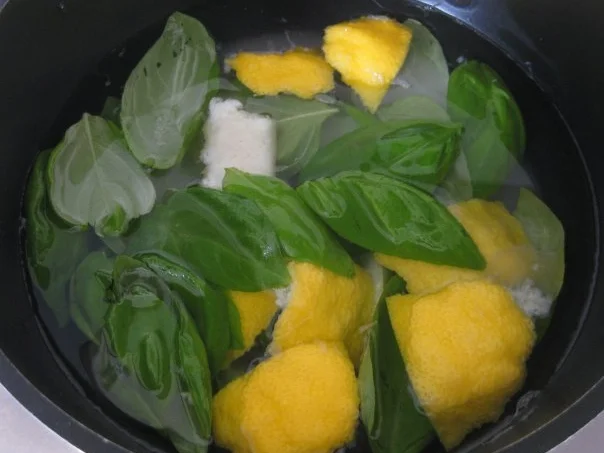 Rezept: Basilikum-Sirup und -Limonade Bild Nr. 2 Basilikum-Sirup und -Limonade - Rezept - Bild Nr. 2