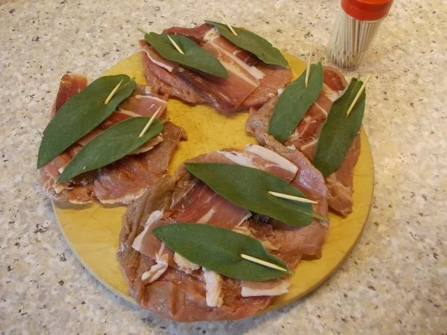 Rezept: Saltimbocca alla romana Bild Nr. 3 Saltimbocca alla romana - Rezept - Bild Nr. 3