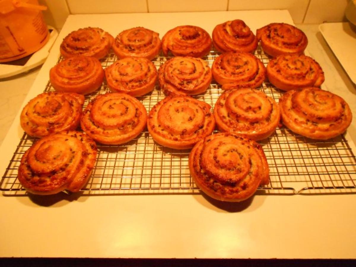 Marzipannussschnecken Germteig - Rezept mit Bild - kochbar.de