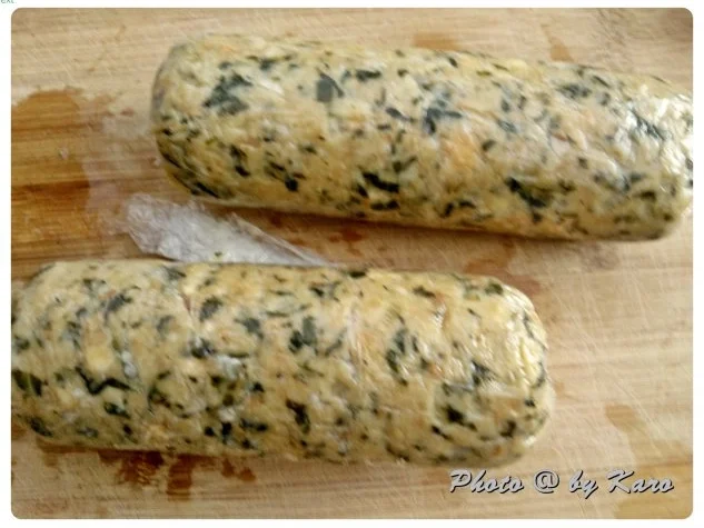 Mangold Kräuterrolle mit gebratenem Salbei und mariniertem Lamm Nacken - Rezept - Bild Nr. 9