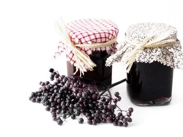 Köstliches Holunderbeergelee - Rezept