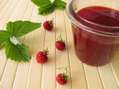 Rezept: Klassische Walderdbeeren Klassische Walderdbeeren - Rezept