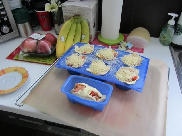 Rezept: Pikante - Hackfleisch – Muffins mit Creme - Fraiche Bild Nr. 25 Pikante - Hackfleisch – Muffins mit Creme - Fraiche - Rezept - Bild Nr. 25