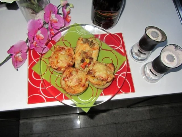 Rezept: Pikante - Hackfleisch – Muffins mit Creme - Fraiche Bild Nr. 32 Pikante - Hackfleisch – Muffins mit Creme - Fraiche - Rezept - Bild Nr. 32