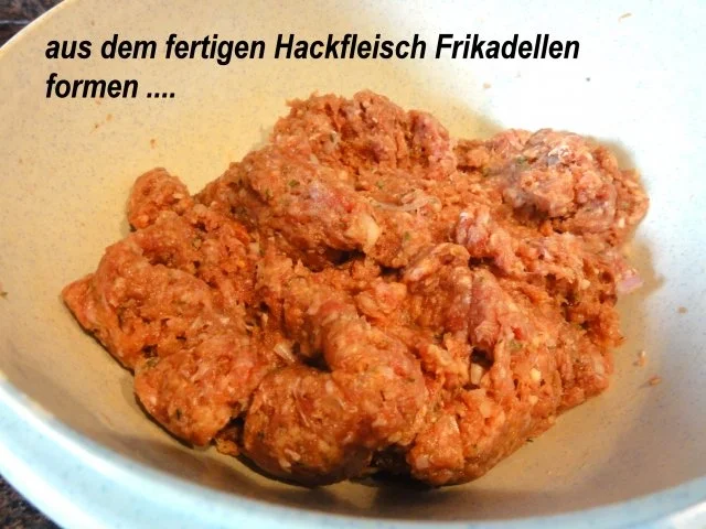 Rezept: Fleisch: FRIKADELLEN an Rahmchampignon Bild Nr. 3 Fleisch: FRIKADELLEN an Rahmchampignon - Rezept - Bild Nr. 3