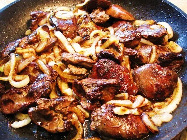 Rezept: Hähnchenleber mit Butter-Reis Bild Nr. 5 Hähnchenleber mit Butter-Reis - Rezept - Bild Nr. 5