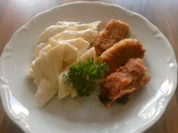 Knusper-Schinken-Käse-Röllchen mit Käsenudeln - Rezept