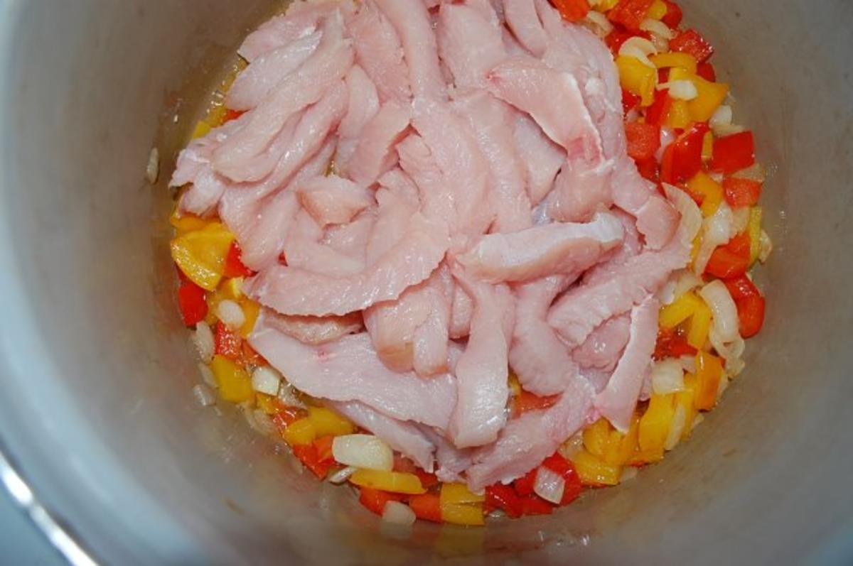 Kalorienarme Puten Gulasch mit Sauerkraut - Rezept - Bild Nr. 7