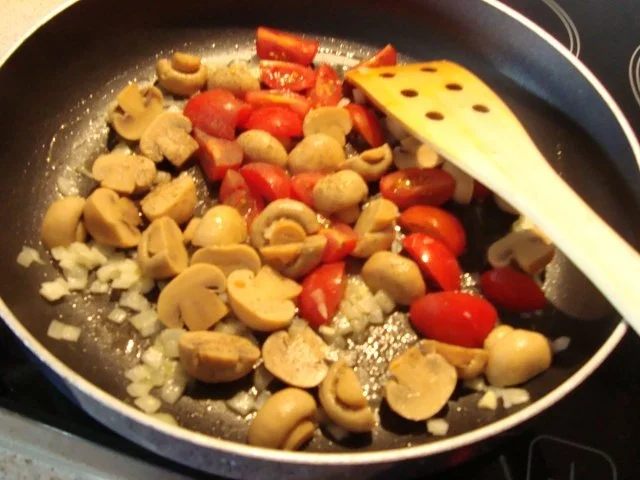 Rezept: Rührei mit leckerem Gemüse Bild Nr. 5 Rührei mit leckerem Gemüse - Rezept - Bild Nr. 5