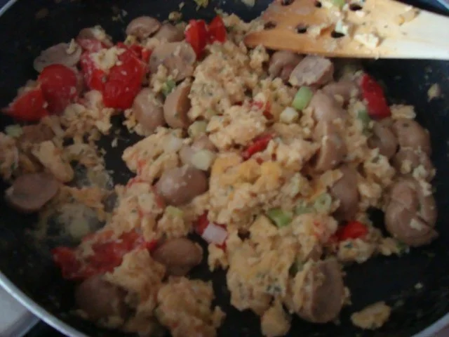 Rezept: Rührei mit leckerem Gemüse Bild Nr. 9 Rührei mit leckerem Gemüse - Rezept - Bild Nr. 9