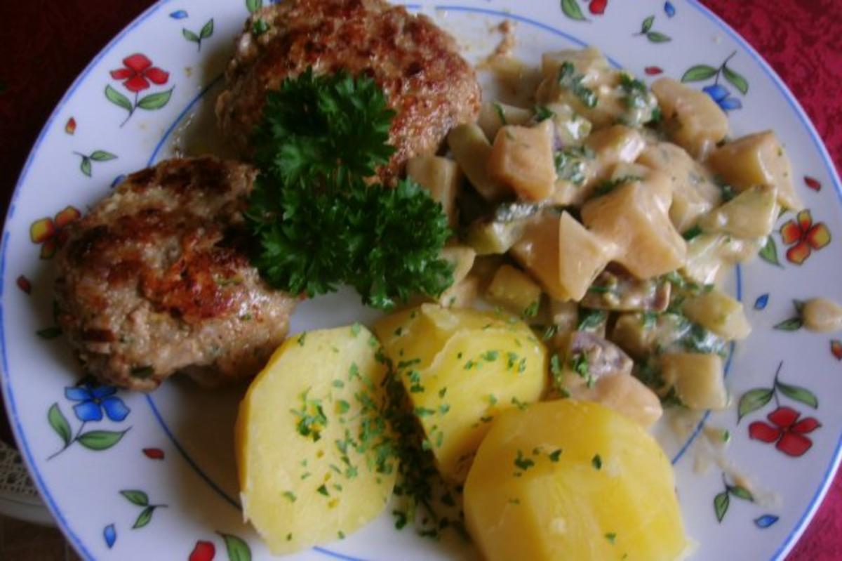 mediteran gefüllte Kräuter-Frikadellen - Rezept - kochbar.de