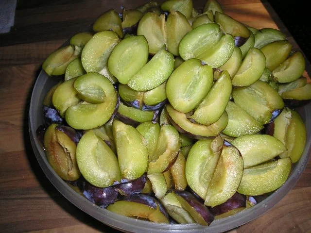 Rezept: Pflaumenkuchen mit Streuseln Bild Nr. 3 Pflaumenkuchen mit Streuseln - Rezept - Bild Nr. 3