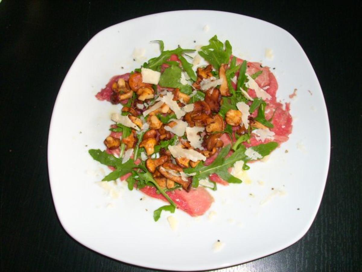 Bilder für Carpaccio mit Pfifferlingen Rezept