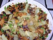 Huhn mit Champignons und Bambus - Rezept