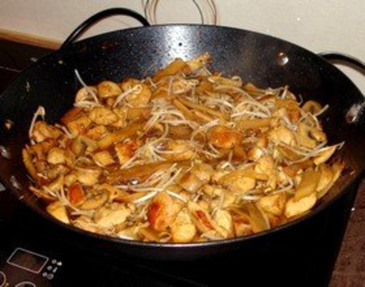 Huhn mit Champignons und Bambus - Rezept - Bild Nr. 6