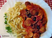 Bratwurst/Tomaten-Nudelsoße - Rezept