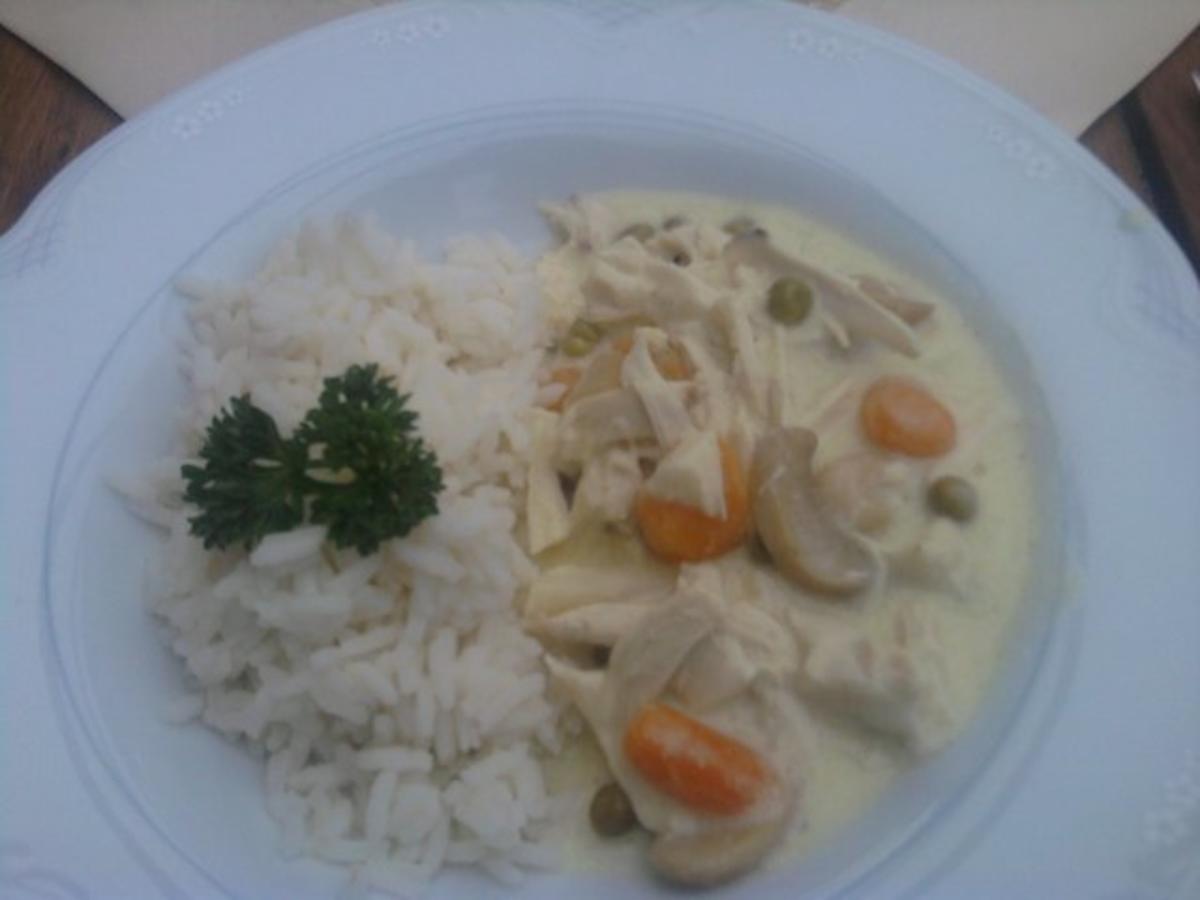 Hühnersuppe UND Hühnerfrikassee = Ein Arbeitsgang! - Rezept - Bild Nr. 7