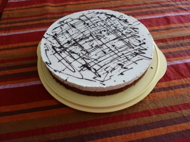 Rezept: Russisch-Brot-Kuchen mit Milchmädchen-Topping Russisch-Brot-Kuchen mit Milchmädchen-Topping - Rezept