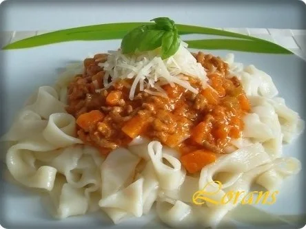 Rezept: ❈ Selbstgemachte Bandnudeln mit Bolognese-Sause und Parmesankäse ❈ Bild Nr. 20 ❈ Selbstgemachte Bandnudeln mit Bolognese-Sause und Parmesankäse ❈ - Rezept - Bild Nr. 20
