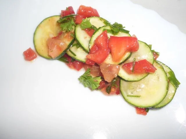 Rezept: Zucchinisalat Zucchinisalat - Rezept