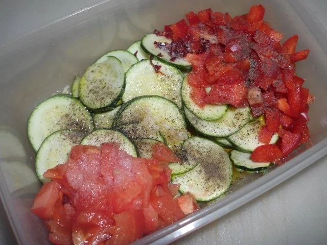 Rezept: Zucchinisalat Bild Nr. 3 Zucchinisalat - Rezept - Bild Nr. 3