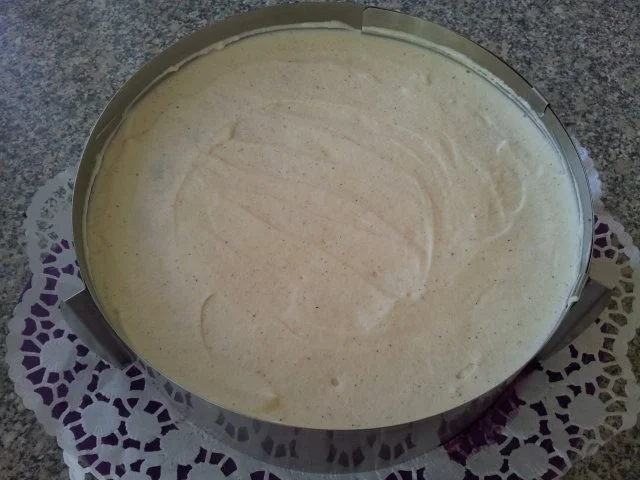 Rezept: Torte "Schwarzwälder Art" mit Blaubeeren Bild Nr. 6 Torte "Schwarzwälder Art" mit Blaubeeren - Rezept - Bild Nr. 6