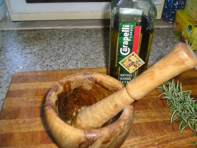 Rezept: Hendl mit Paradeisern (Tomaten) und Pilzen Bild Nr. 2 Hendl mit Paradeisern (Tomaten) und Pilzen - Rezept - Bild Nr. 2