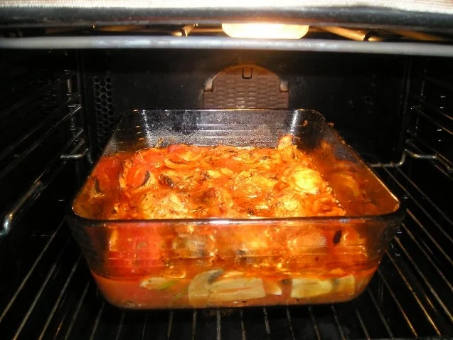 Rezept: Hendl mit Paradeisern (Tomaten) und Pilzen Bild Nr. 5 Hendl mit Paradeisern (Tomaten) und Pilzen - Rezept - Bild Nr. 5