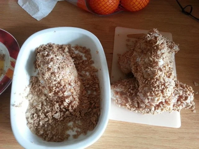 Rezept: gefüllte Hähnchenbrust mit Knäckekruste an Tomatensoße Bild Nr. 3 gefüllte Hähnchenbrust mit Knäckekruste an Tomatensoße - Rezept - Bild Nr. 3