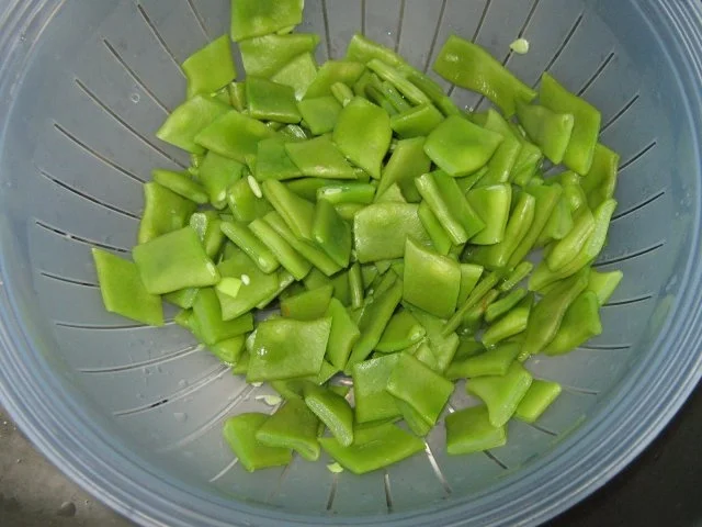 Schnibbelbohnensalat mit Speck und Birne - Rezept - Bild Nr. 2