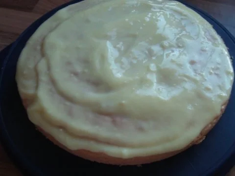 Bananentorte mit Johannesbeeren - Rezept - Bild Nr. 4