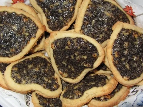 Rezept: Mohn-Vanille-Herzplätzchen Mohn-Vanille-Herzplätzchen - Rezept