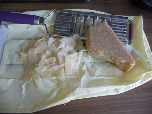 Pasta : Dinkel-Volkorn-Spirelli mit Buttergemüse und gehobeltem Parmesan - Rezept - Bild Nr. 7