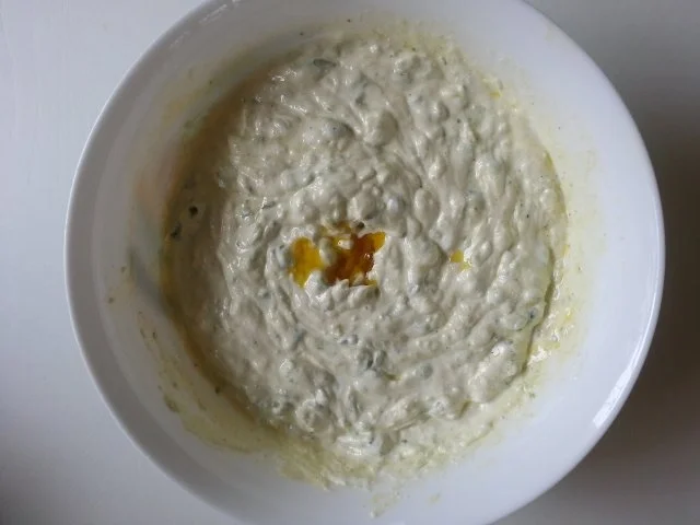 Quark mit Leinöl, frischem Basilikum + Zwiebeln - Rezept - Bild Nr. 6