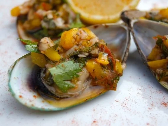 Rezept: Grünspan Muscheln mit Chimichurrie Bild Nr. 2 Grünspan Muscheln mit Chimichurrie - Rezept - Bild Nr. 2