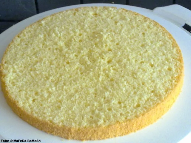 Blitz-Biskuit (Wiener Boden) - Rezept - Bild Nr. 2