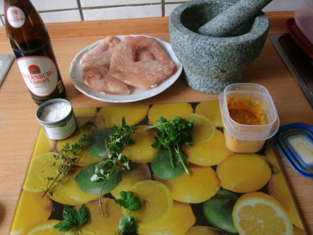 Marinierte Hähnchenbrustfilet s mit karamellisierten Möhren in Senf ...