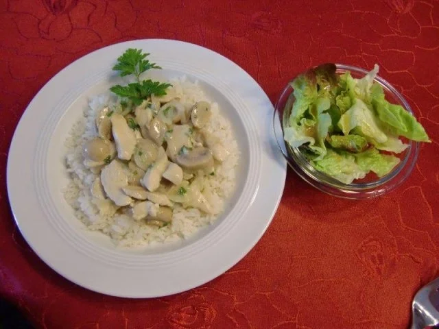 Geschnetzeltes mit Champignons auf ein Reisbett - Rezept - Bild Nr. 13