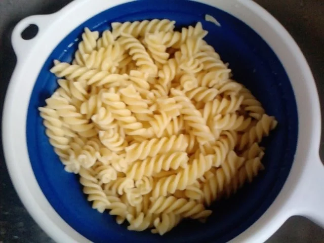 Der etwas andere Nudelsalat leicht und pikant - Rezept - Bild Nr. 2