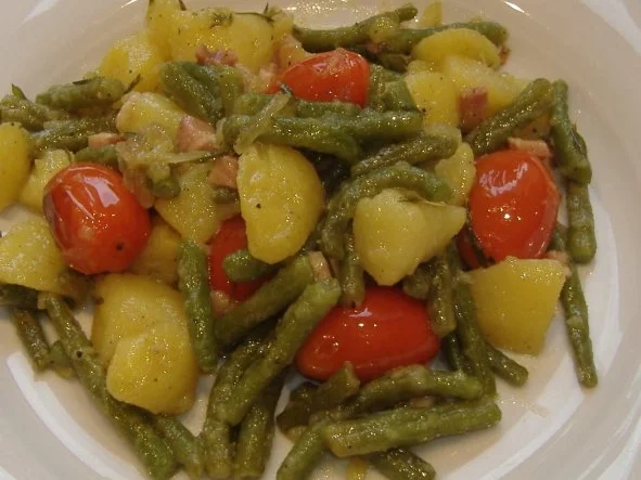 Rezept: Kartoffel-Bohnen-Salat Kartoffel-Bohnen-Salat - Rezept