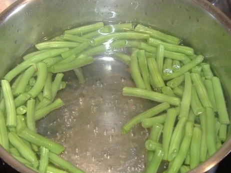 Rezept: Kartoffel-Bohnen-Salat Bild Nr. 2 Kartoffel-Bohnen-Salat - Rezept - Bild Nr. 2