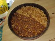 Apfelkuchen mit Sahne-Karamell-Nusshaube - Rezept