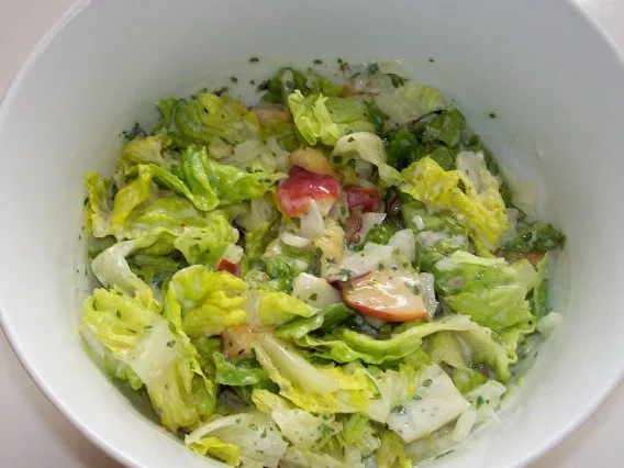 Grüner Salat mit Nektarinen und Joghurtdressing - Rezept - Bild Nr. 5