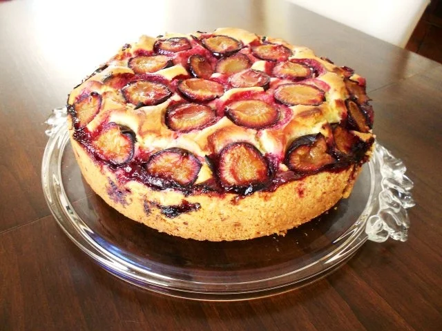 Rezept: Versunkener Zwetschgenkuchen Versunkener Zwetschgenkuchen - Rezept