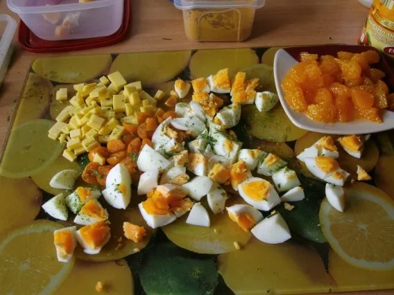 Eiersalat mit frechen Früchten - Rezept - Bild Nr. 4