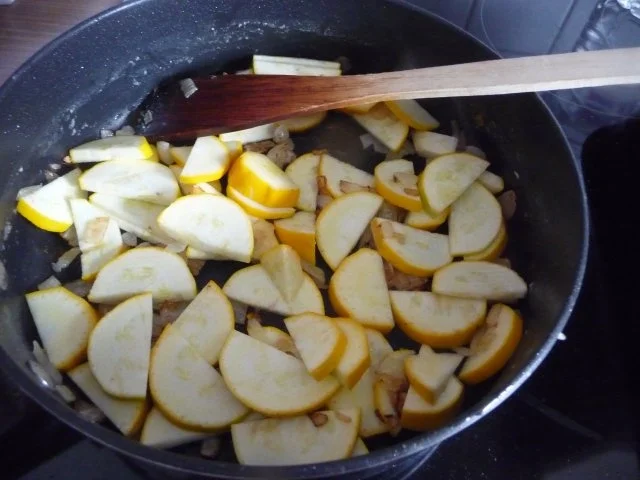 Rezept: Fleischlos : Paprika mit Gemüsereis gefüllt aus dem Backofen.... Bild Nr. 11 Fleischlos : Paprika mit Gemüsereis gefüllt aus dem Backofen.... - Rezept - Bild Nr. 11