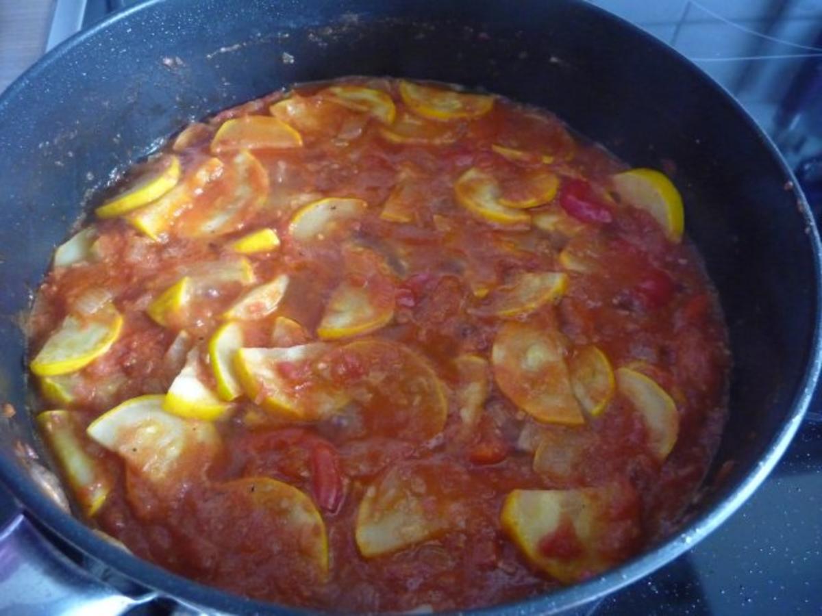 Fleischlos : Paprika mit Gemüsereis gefüllt aus dem Backofen.... - Rezept - Bild Nr. 16