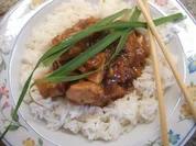 Rezept: Geflügel: Hähnchenbrust in fruchtig-feuriger Pflaumensoße Geflügel: Hähnchenbrust in fruchtig-feuriger Pflaumensoße - Rezept