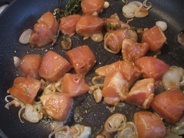 Geflügel: Hähnchenbrust in fruchtig-feuriger Pflaumensoße - Rezept - Bild Nr. 5